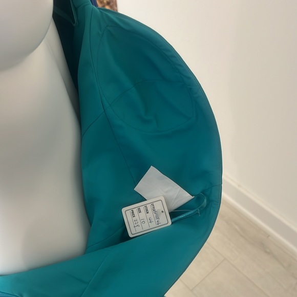 NWT SAMPLE BELLA FORMALS dress size 10 . Light Teal/cobalt. Georgette.Pristine - Picture 6 of 7